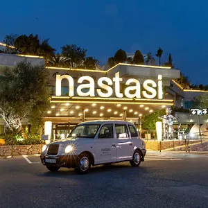 Nastasi & 4*, Lleida España